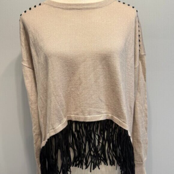 NEW AQUA women's small One Grey Day Los Angeles Fringed Sweater MSRP $179. - Picture 1 of 7